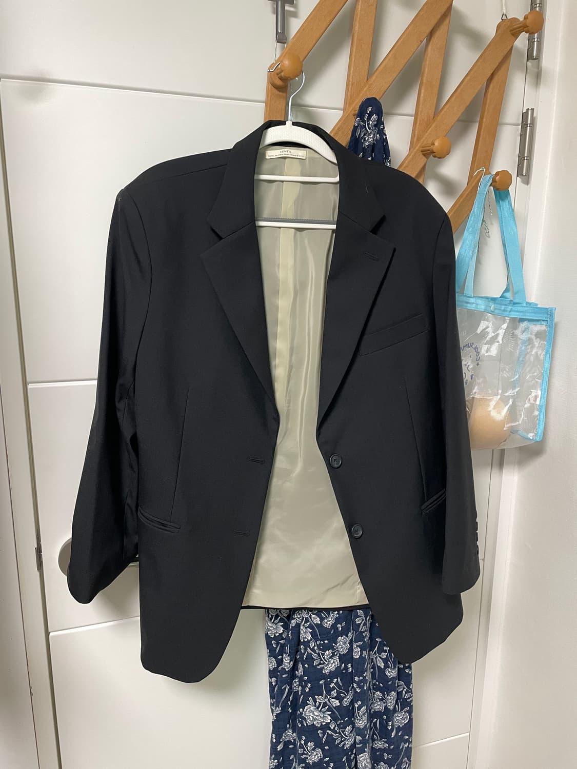 애옹쓰 자켓 팝니다 상품이미지4