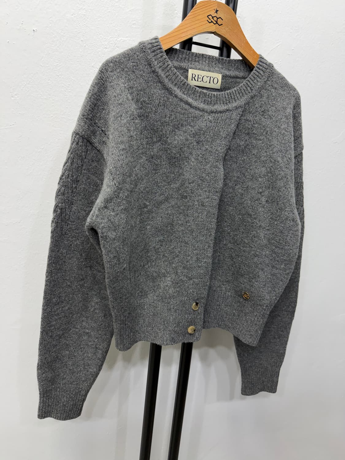 정품) 렉토 여성 회색 절개 니트 M 상품이미지2