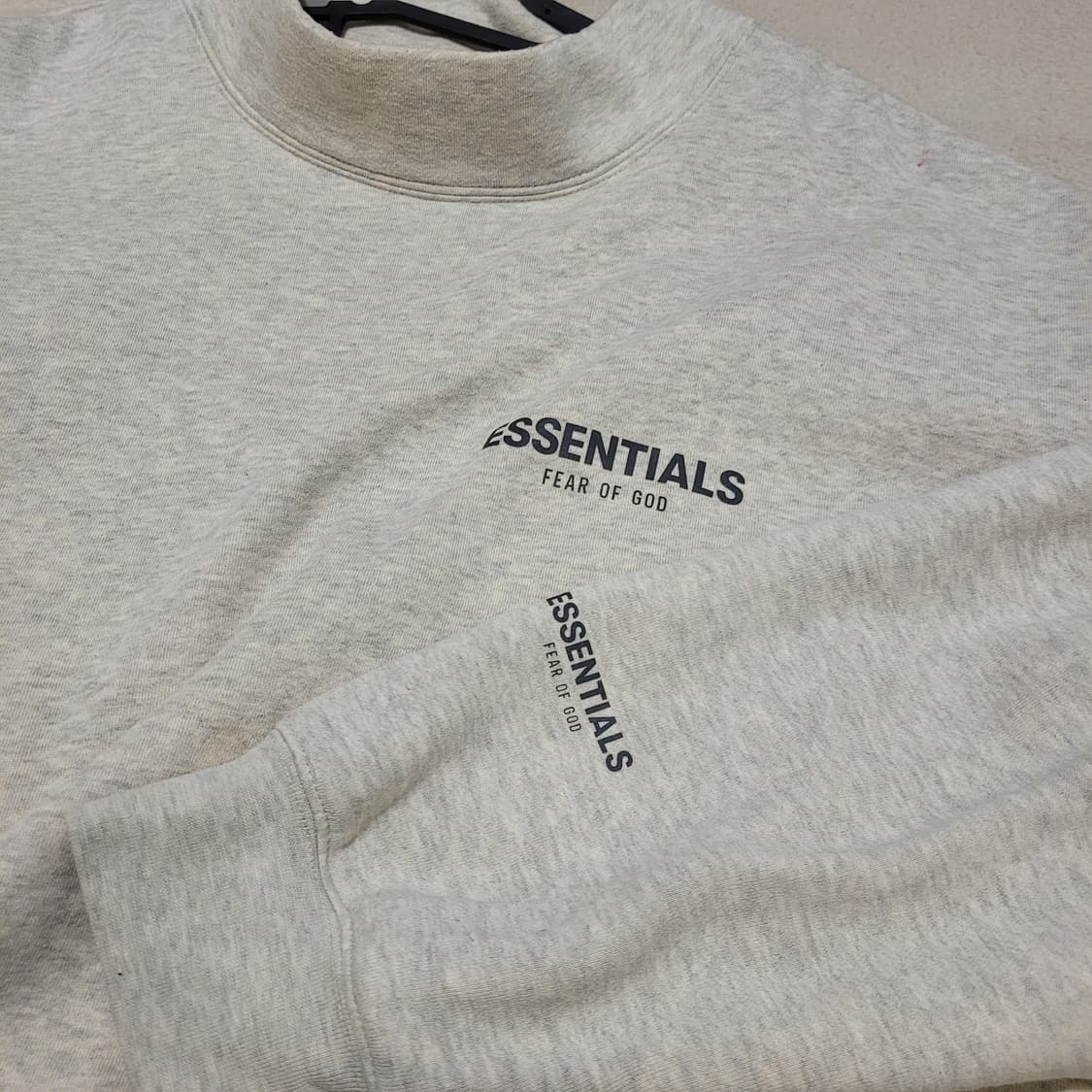 피어오브갓 에센셜 모크넥 맨투맨 L 상품이미지4