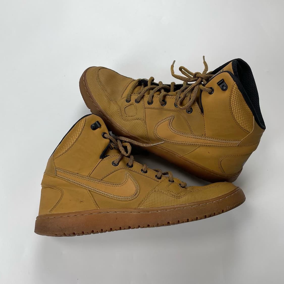 나이키 에어포스 미드 윈터 상품이미지2