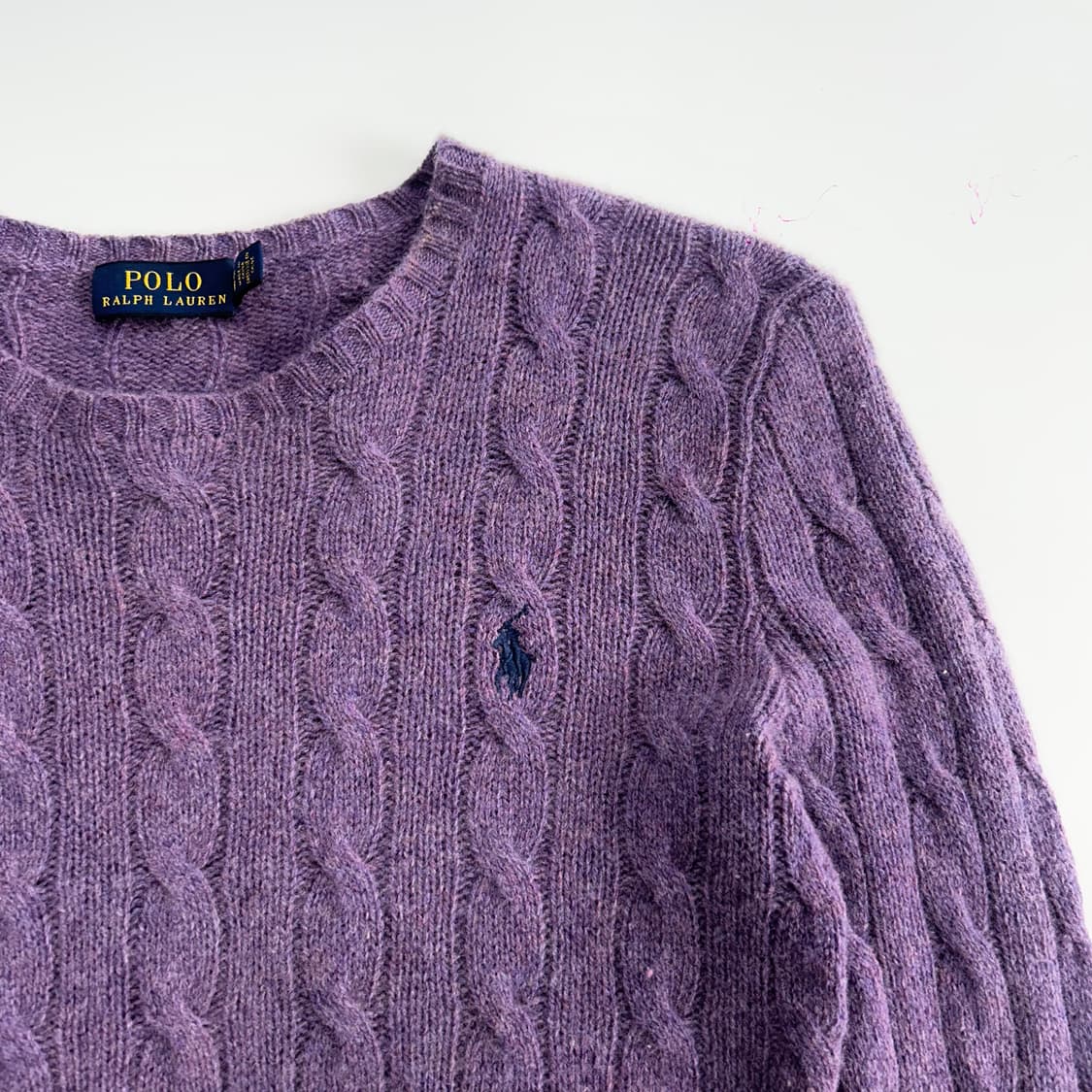 Polo Ralph Lauren 폴로 연보라 네이비포니 케이블 니트  상품이미지4