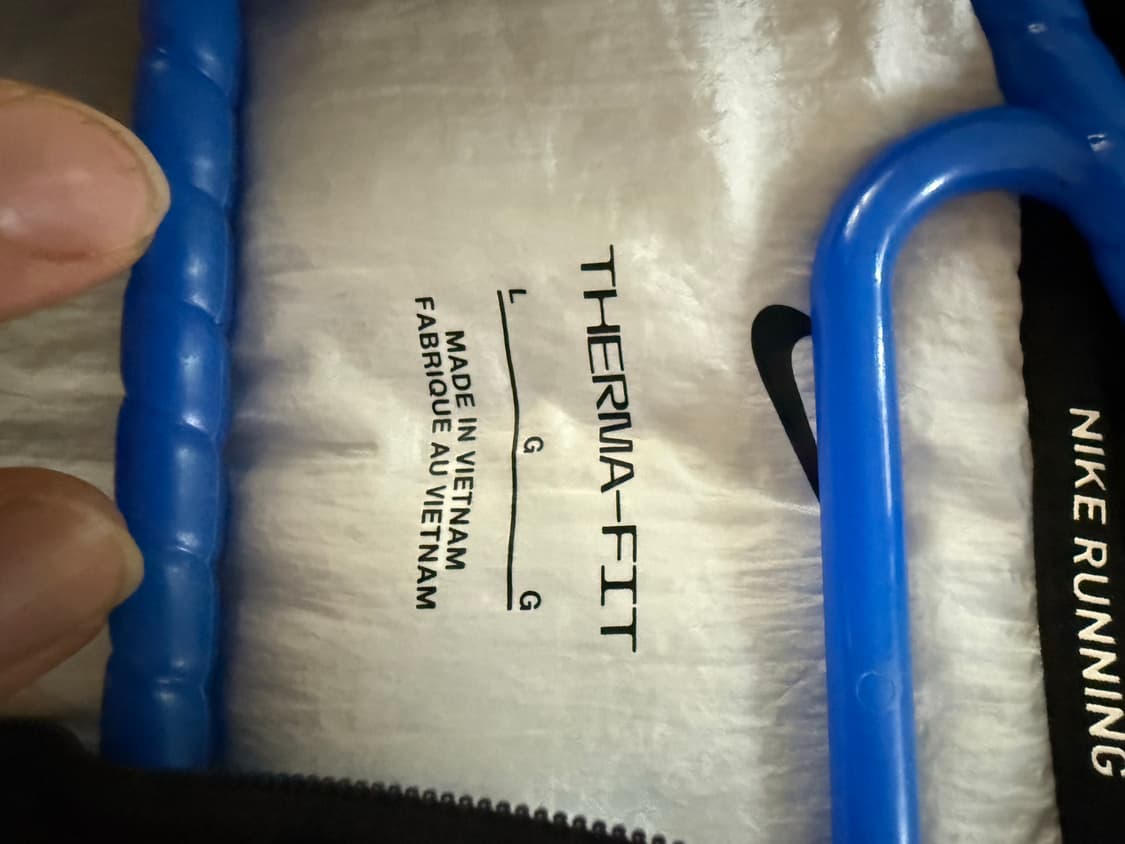 나이키 써마 핏 리펠 신세틱 필 러닝 자켓 L 상품이미지2