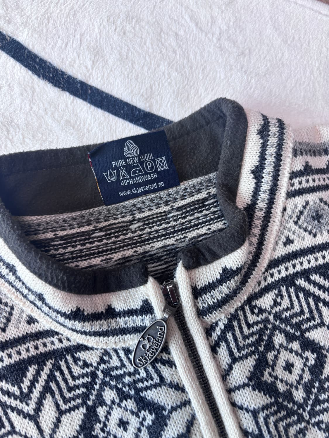 빈티지니트_ Skjaeveland(스예벨란드)메이드인 노르웨이 집업가디건 상품이미지6