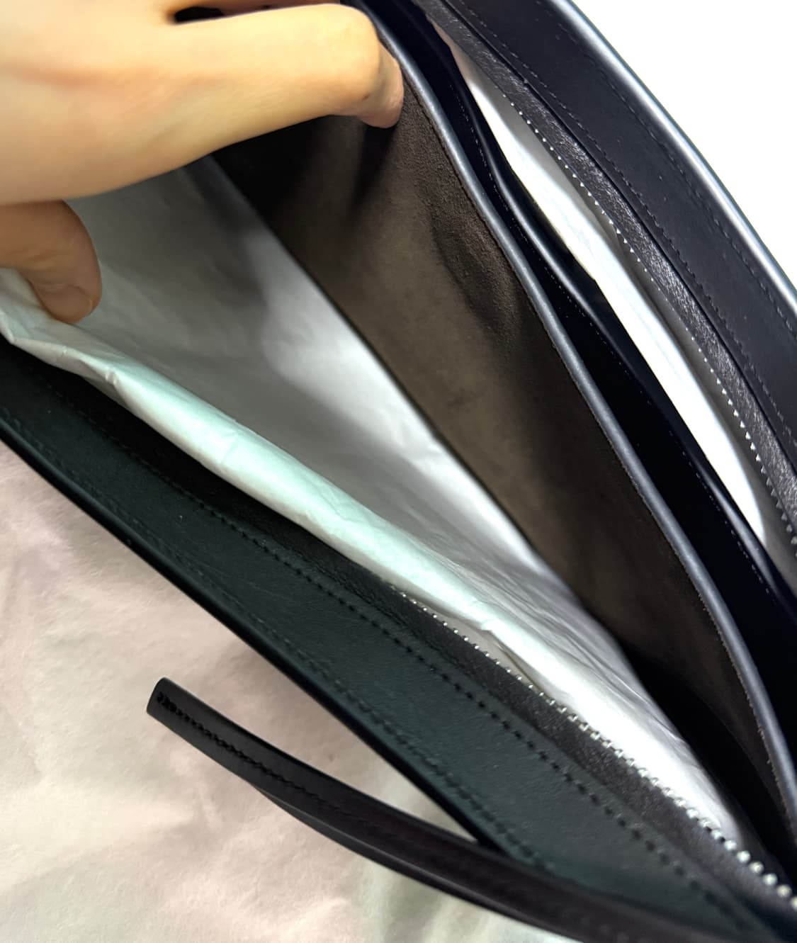 피비파일로 긱백! 얼바닉30 르메르 셀린느 토템 lfm 더로우 프라다 상품이미지9