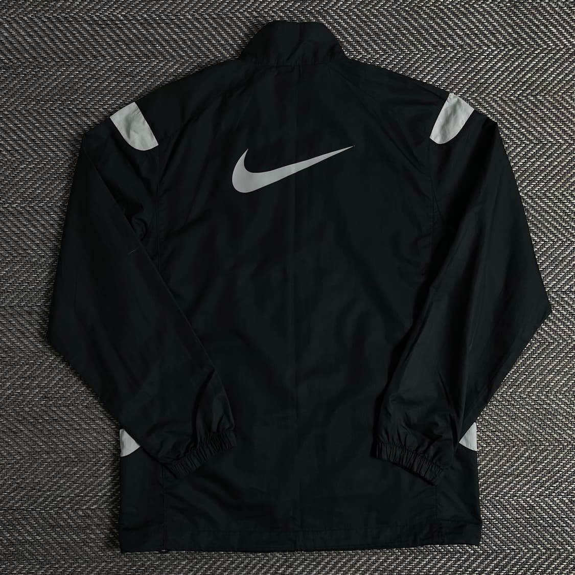 나이키 빅스우시 블랙 디테일 바람막이y 2993 상품이미지2