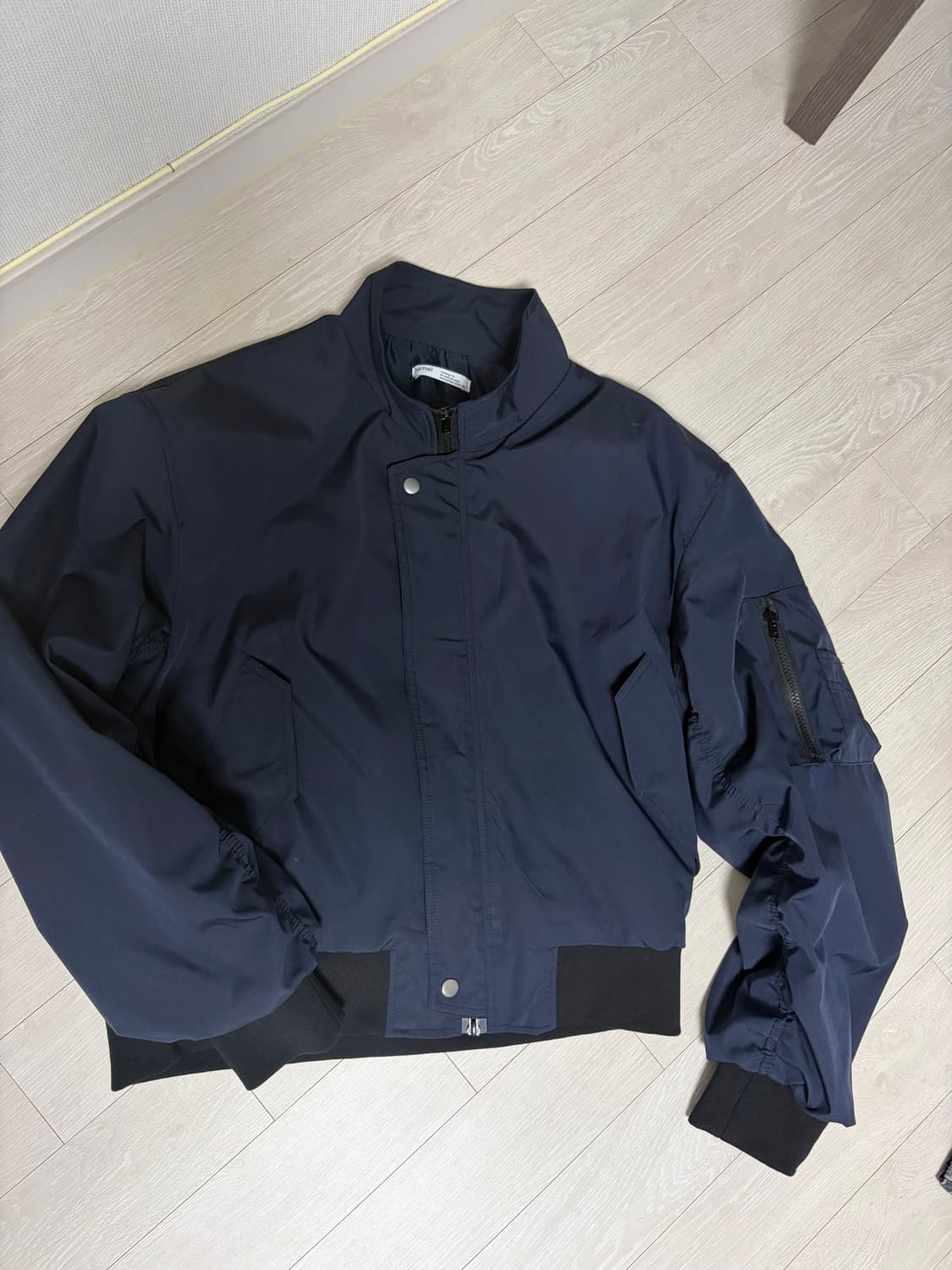 홀리인코드 크롭 하이 MA-1 마원 봄버 자켓 네이비 상품이미지2