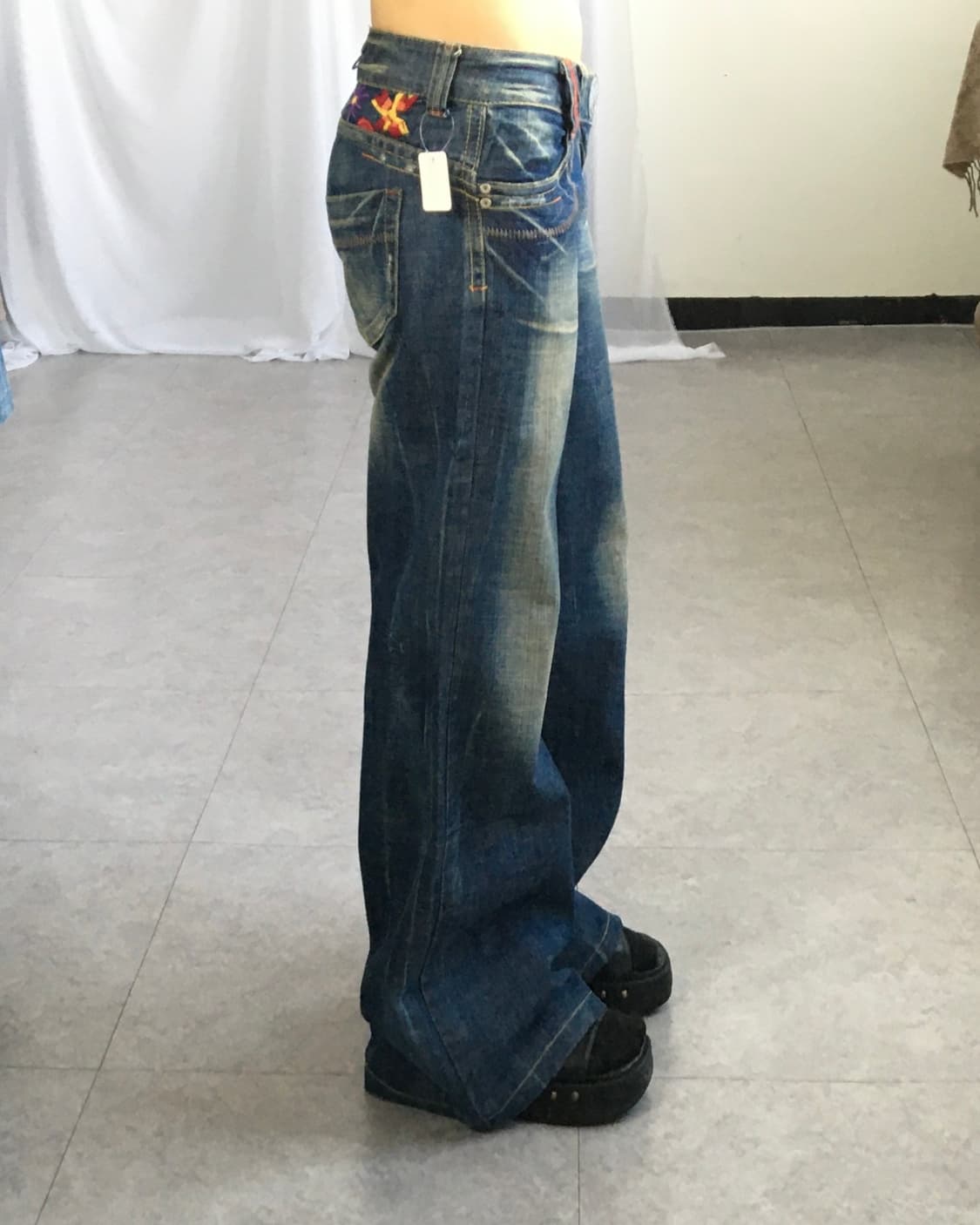 Red pepper back needle work point denim  상품이미지8