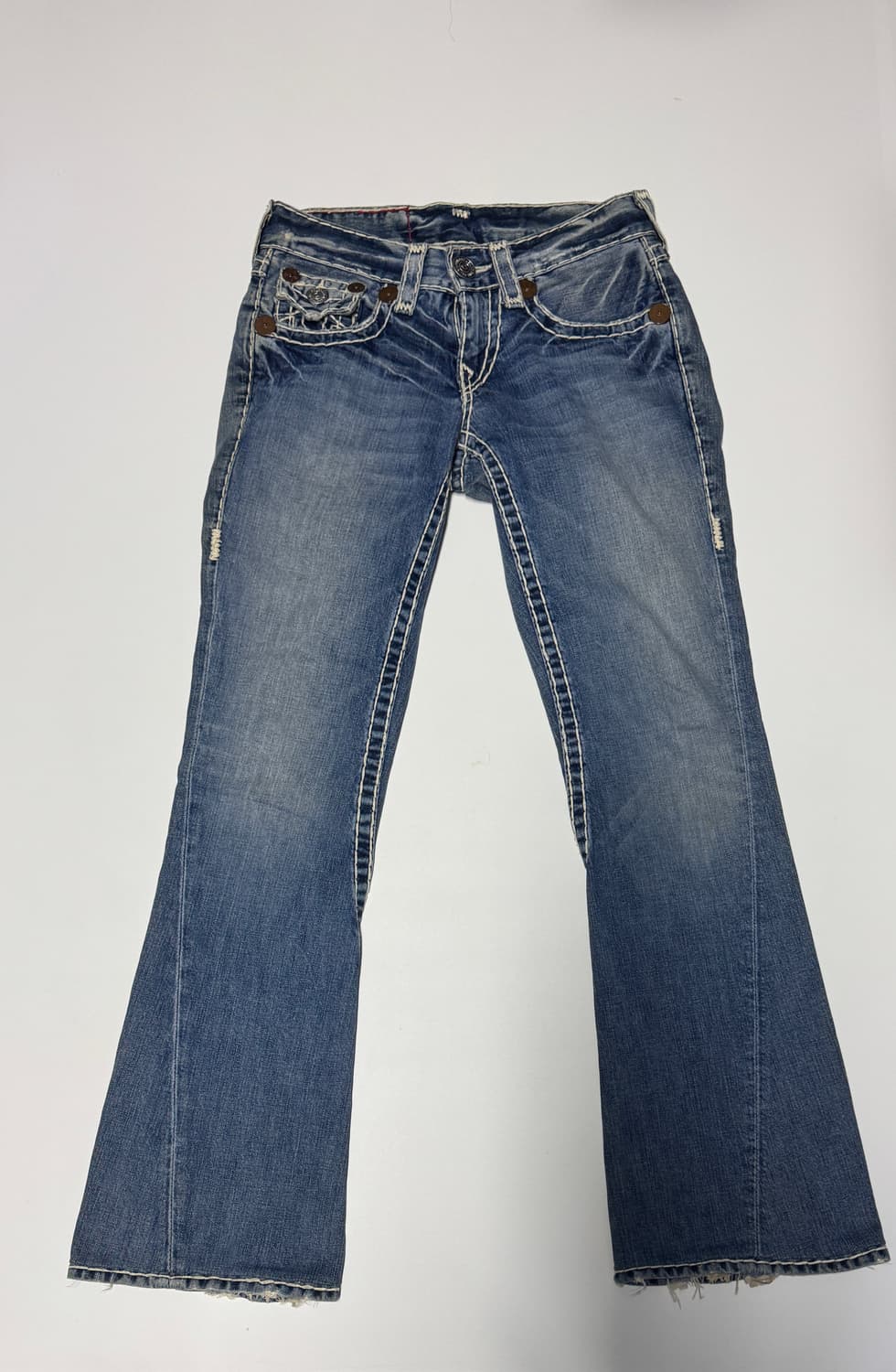 트루릴리전 조이 로우 라이즈 부츠컷 데님팬츠 32인치 상품이미지1