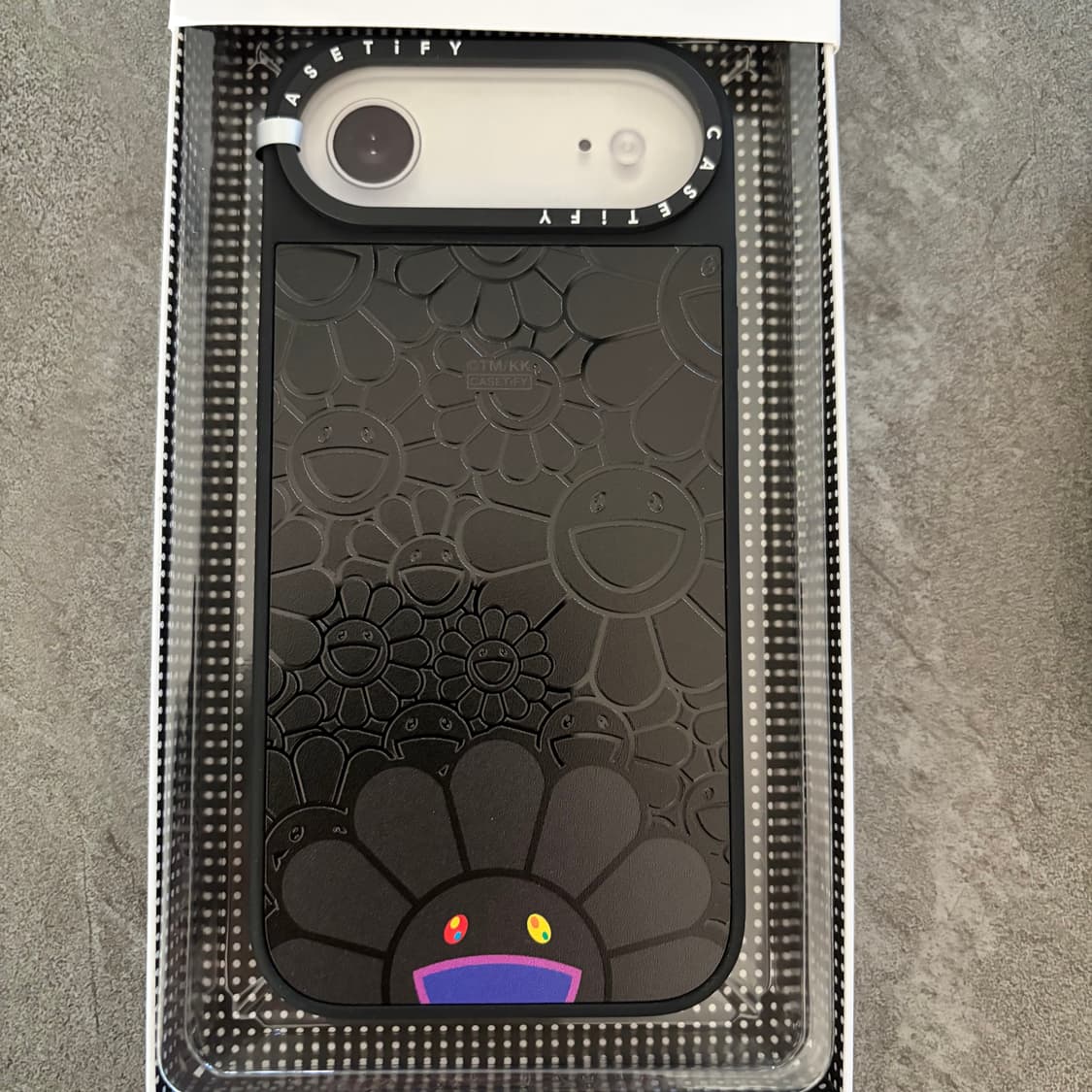 케이스티파이 무라카미 아이폰 에어 스마일 블랙 맥세이프 블랙미러 케이스 상품이미지4