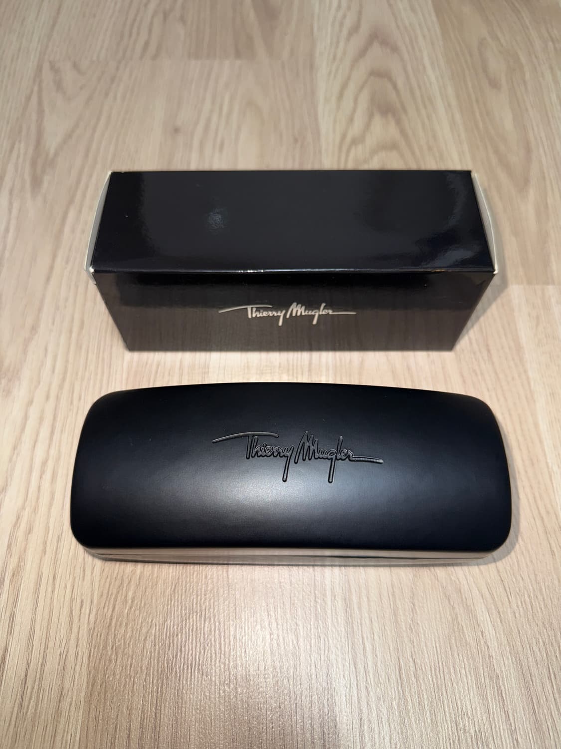 Mugler 뮈글러 실버 스퀘어 긱시크 안경테 상품이미지2