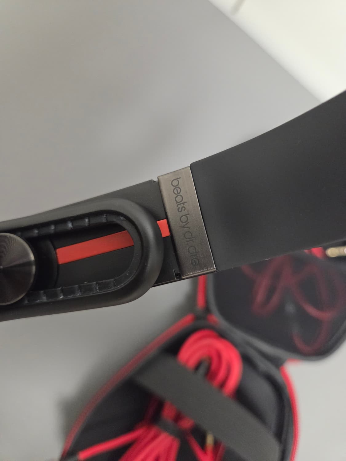 Beats by Dr. Dre Mixr 헤드폰 판매 상품이미지4
