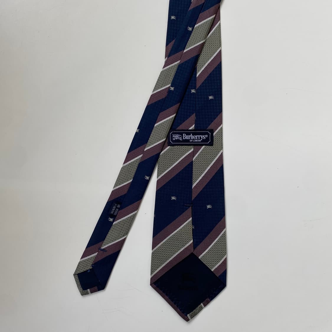 버버리 (Burberrys) 모노그램 정품 명품넥타이 상품이미지3