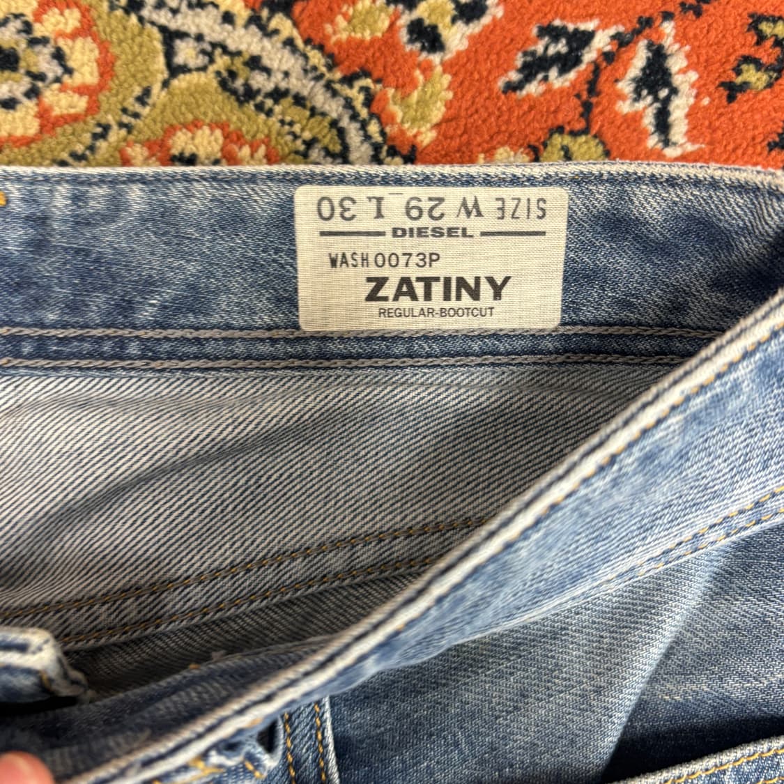 [29] 디젤 자티니 부츠컷 플레어진 데님 팬츠 상품이미지4
