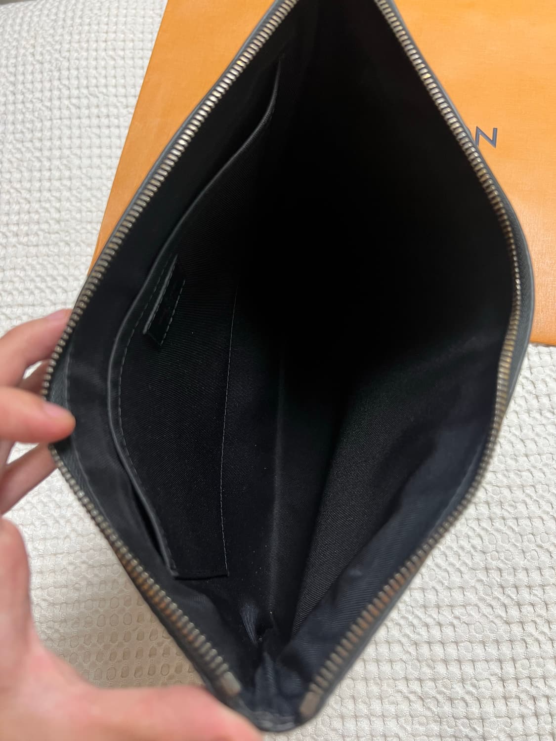 (당일배송 정품) 루이비통 이클립스 포쉐트 아폴로 클러치백 상품이미지3