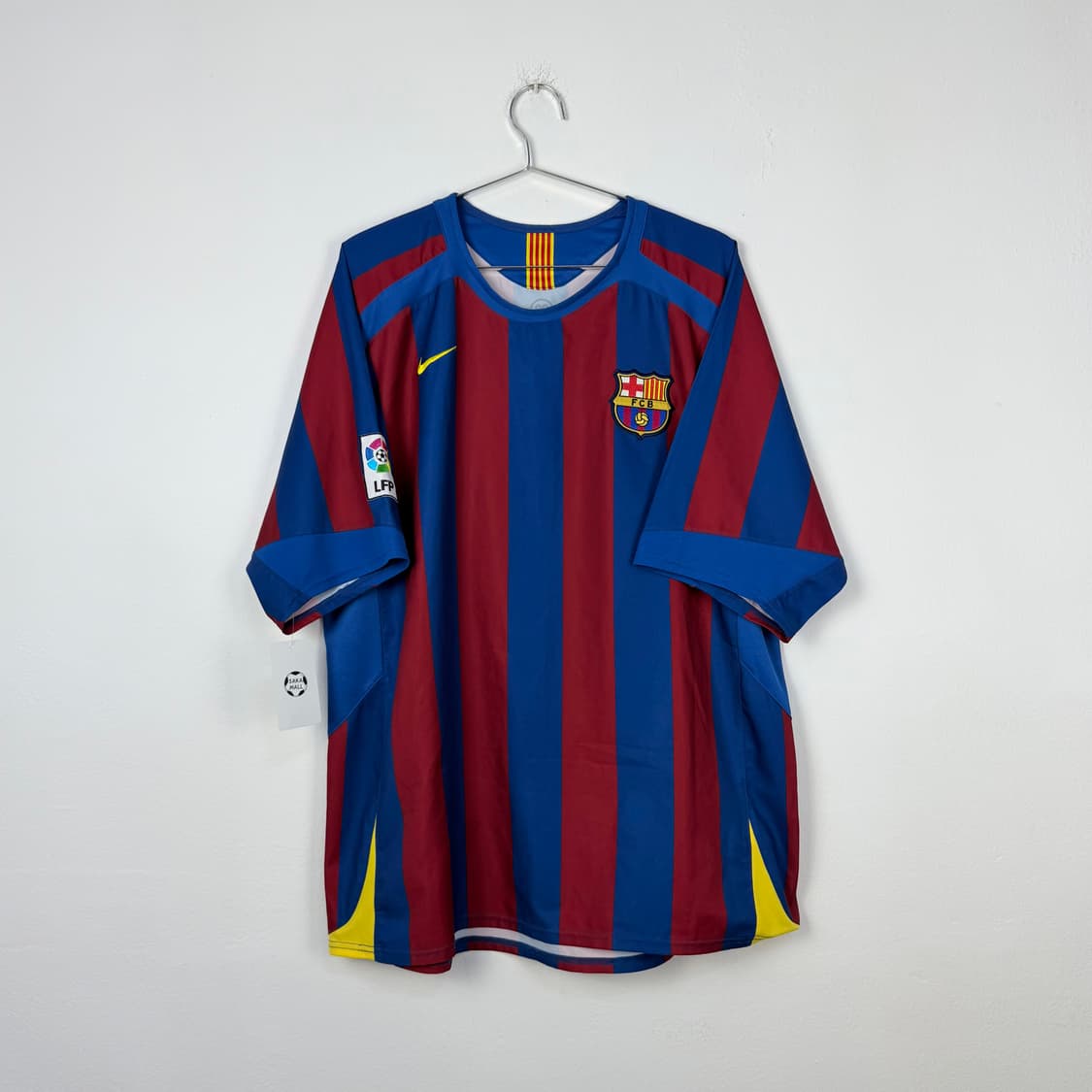 05-06 바르셀로나 홈 호나우지뉴 유니폼 상품이미지5