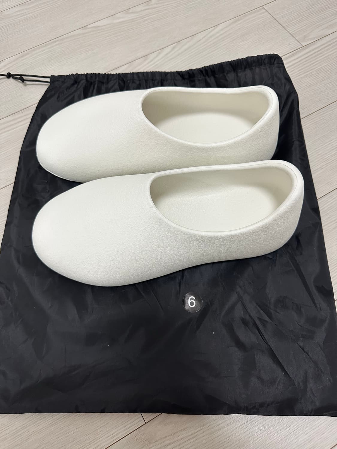 Yeezy SL-01 White 상품이미지3