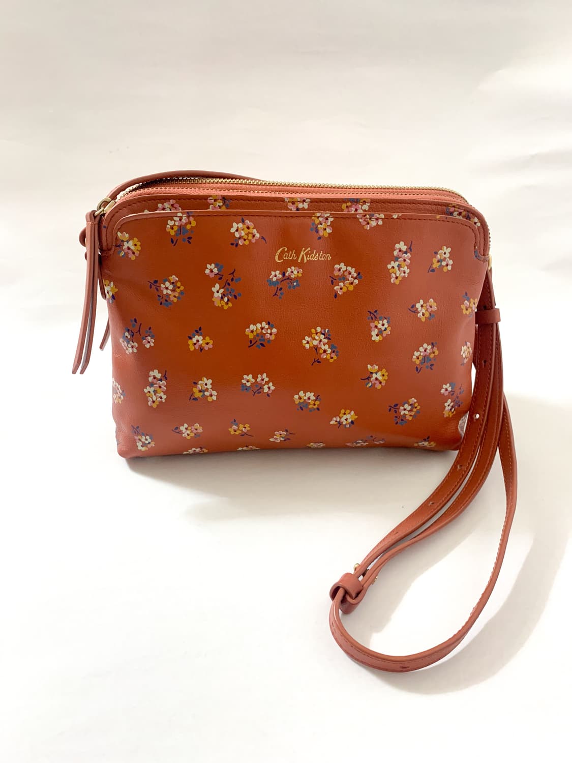 캐스키드슨 플라워 가죽 숄더백 상품이미지3