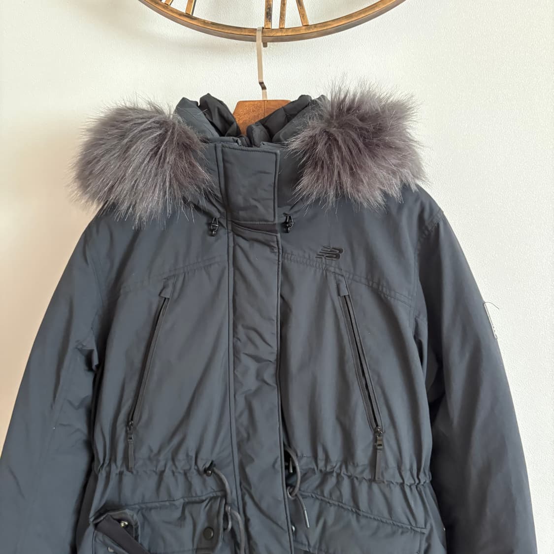 뉴발란스 여성 구스다운 패딩 블랙 S 상품이미지3