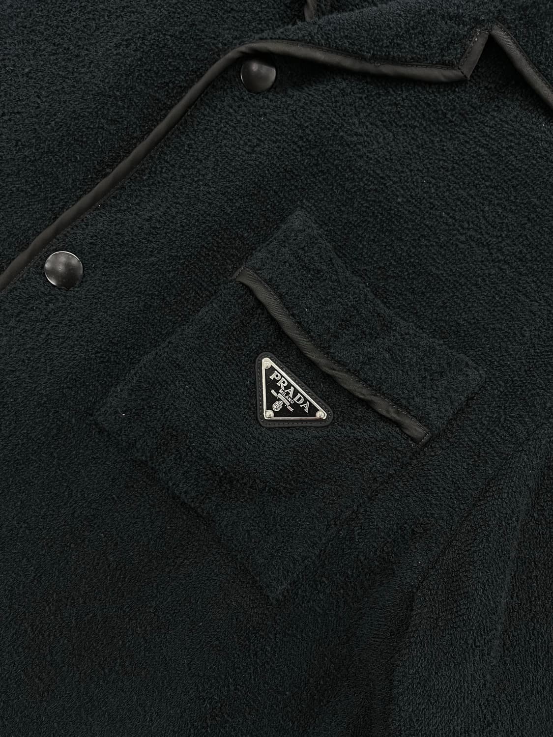 프라다 테리 삼각로고 셔츠 [M사이즈] 상품이미지2