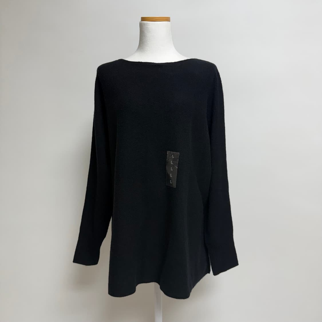 [새상품] 유니클로 WOMEN 3D 니트 오버사이즈 스웨터 L 상품이미지1