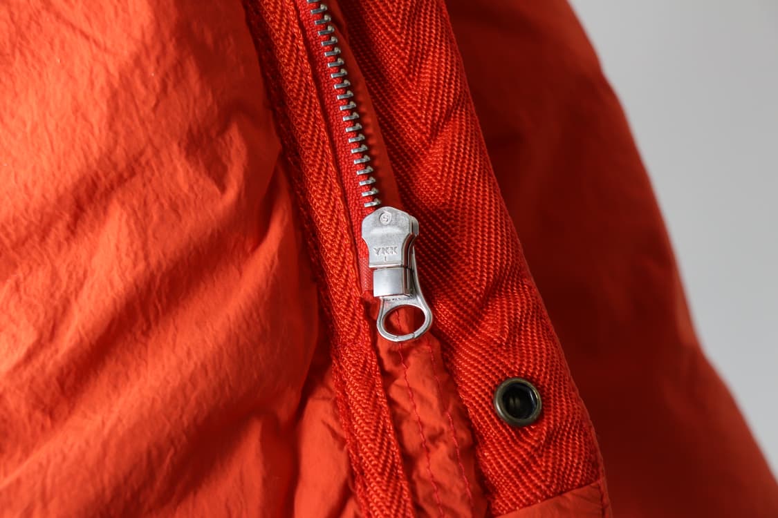 텐씨 아틱 후드 다운패딩 오렌지 48팝니다. 상품이미지4