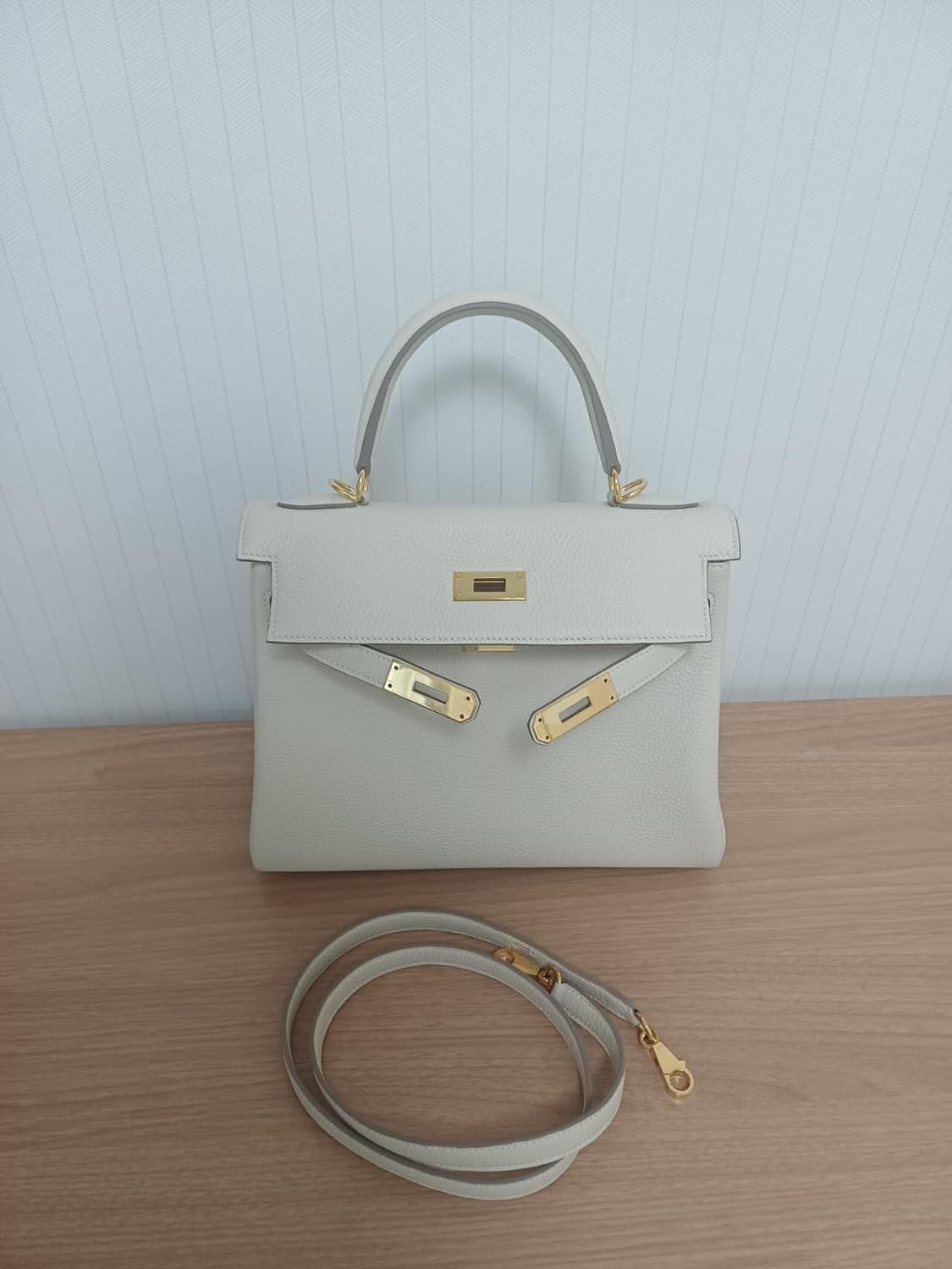 에르메스 켈리백 28사이즈 토고 끄레금장 상품이미지2