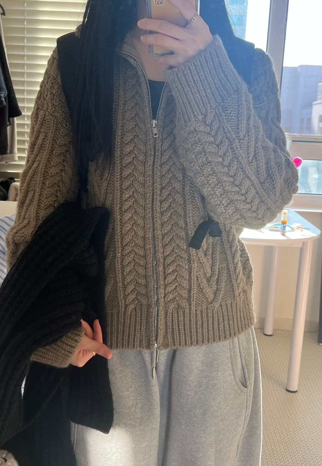 니트집업 상품이미지3