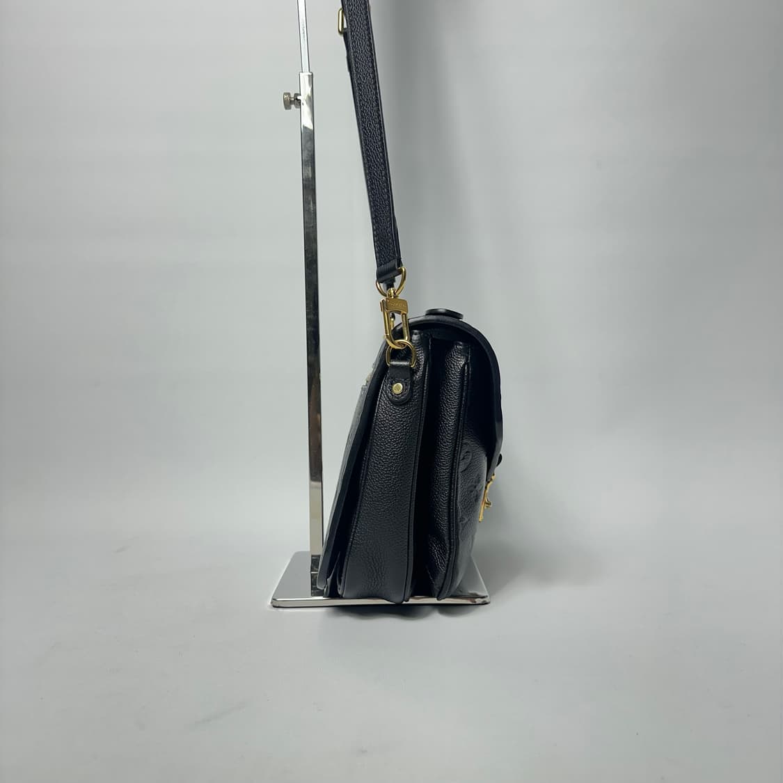 [S급] 루이비통 앙프레뜨 포쉐트 메티스 크로스 메신저백 상품이미지4