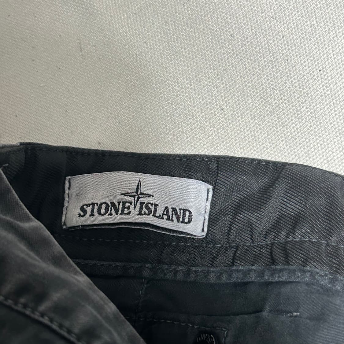 Stone Island 정품인증 블랙 와펜 패치 TYPE:SK 카고 팬츠 상품이미지3