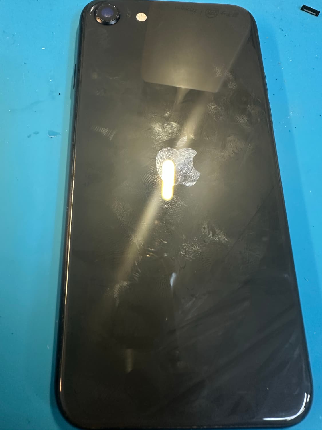 (무배)아이폰se2 64기가 판매합니다 상품이미지2