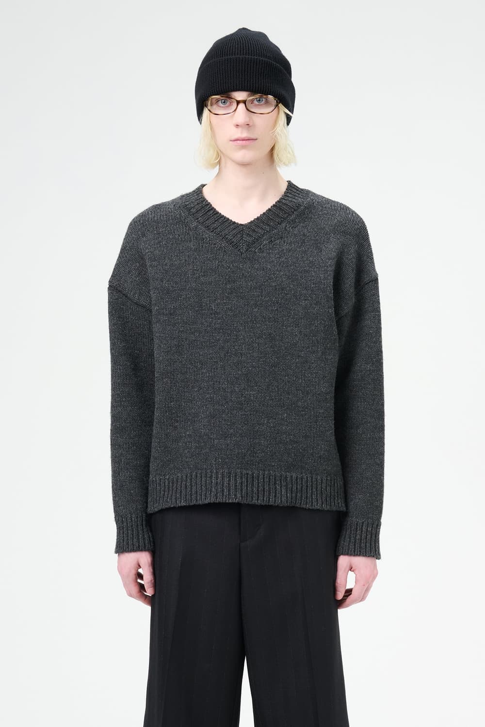 아워레가시 소나 v넥 니트 상품이미지1