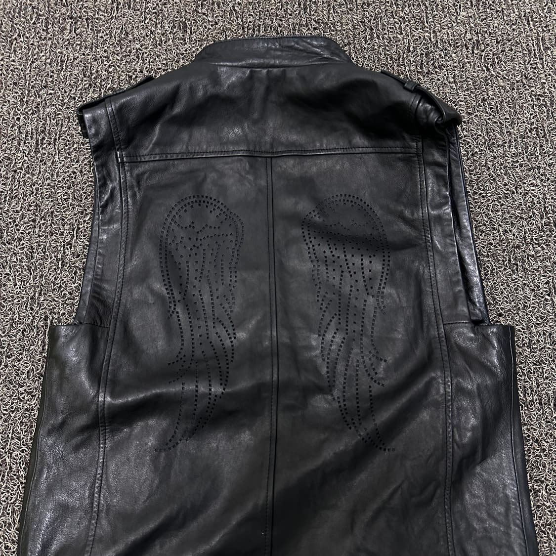 패리스힐튼 여성 양가죽 베스트 조끼 블랙 55사이즈 상품이미지6