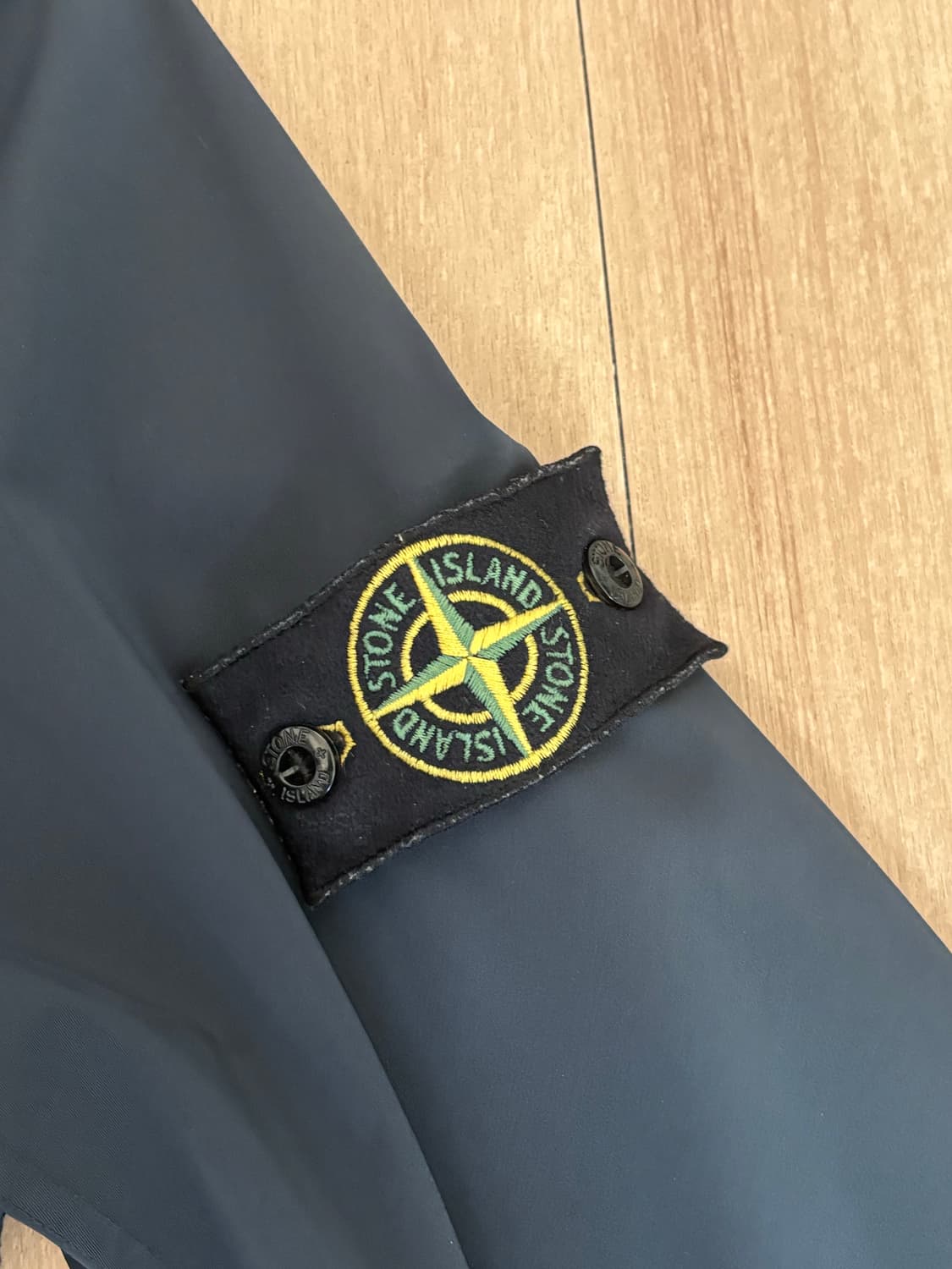 스톤아일랜드 바람막이 상품이미지2