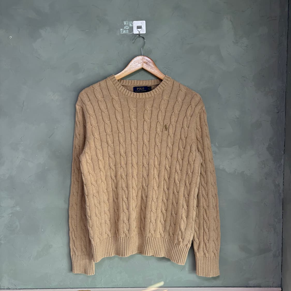 폴로 랄프로렌 꽈배기 니트 카멜 베이지 상품이미지1