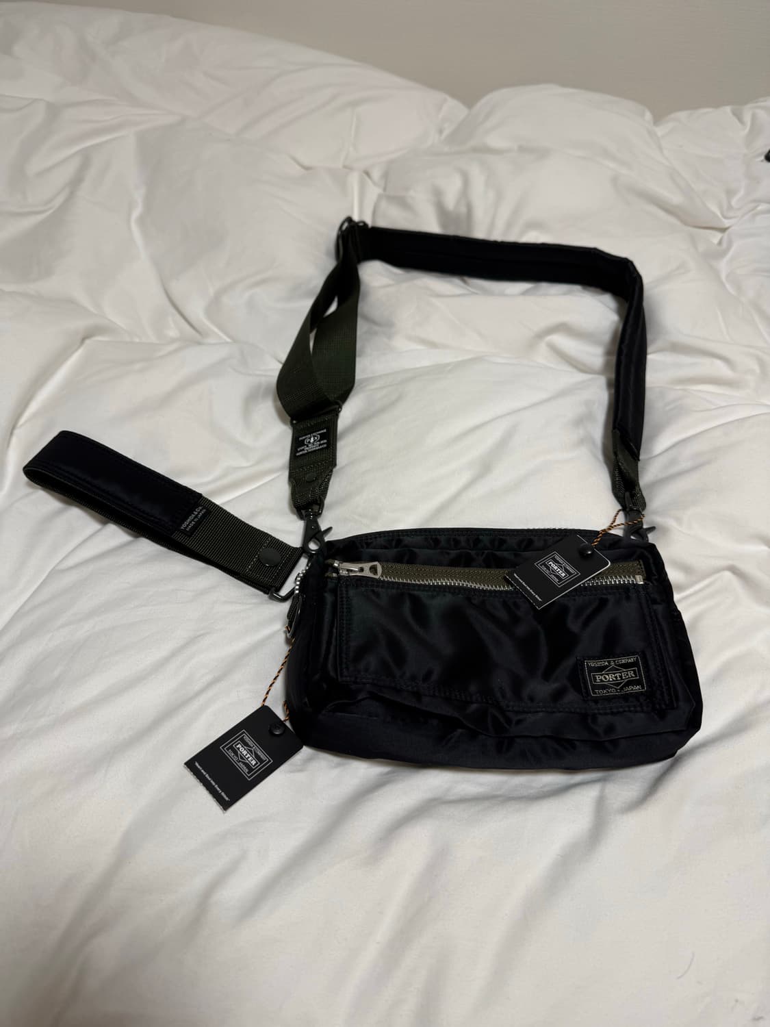 포터 한정판 숄더백 완전 새상품 풀구성 판매합니다 상품이미지1