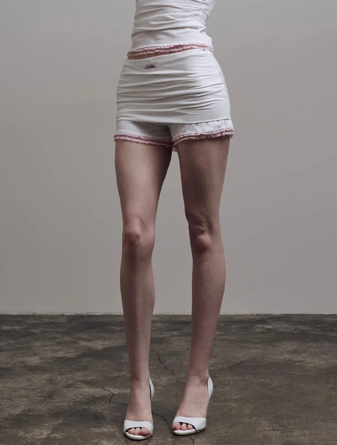 힐다 레이스 핀턱 미니 쇼츠 [아이보리] 상품이미지4