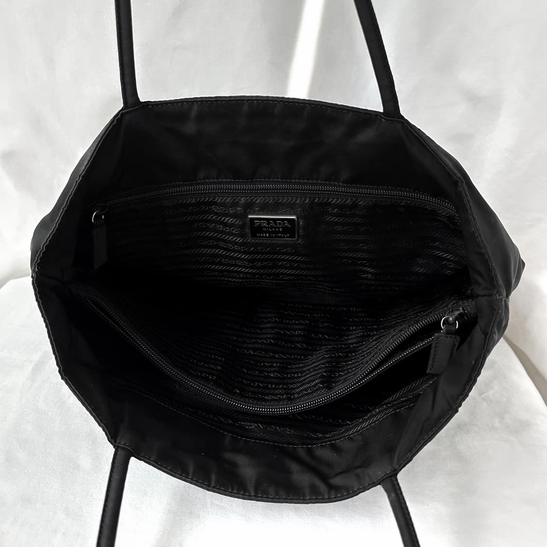 [정품 PRADA] 프라다 긴줄 나일론 숄더백 쇼퍼백 라지 상품이미지5