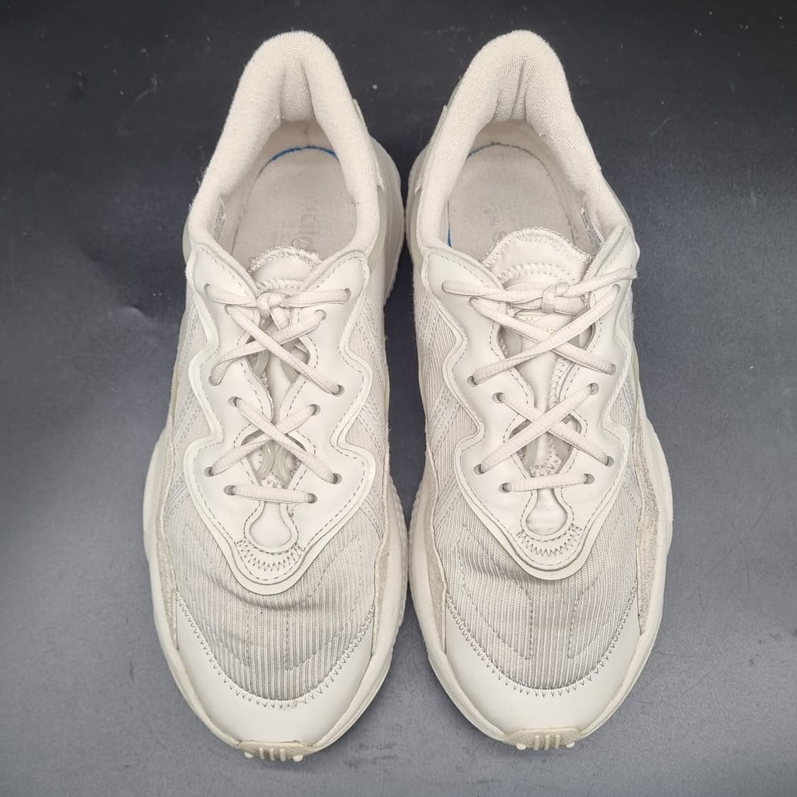 아디다스 오즈위고 베이지 운동화275 상품이미지2