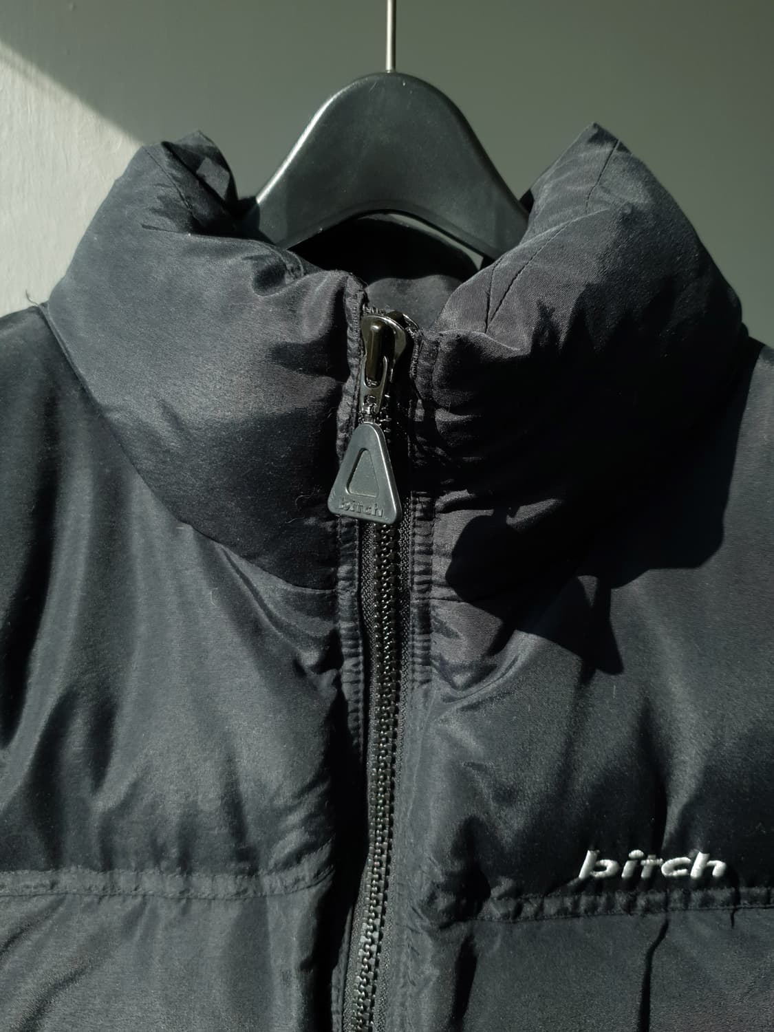 90s Bitch Skateboards down jacket 상품이미지4