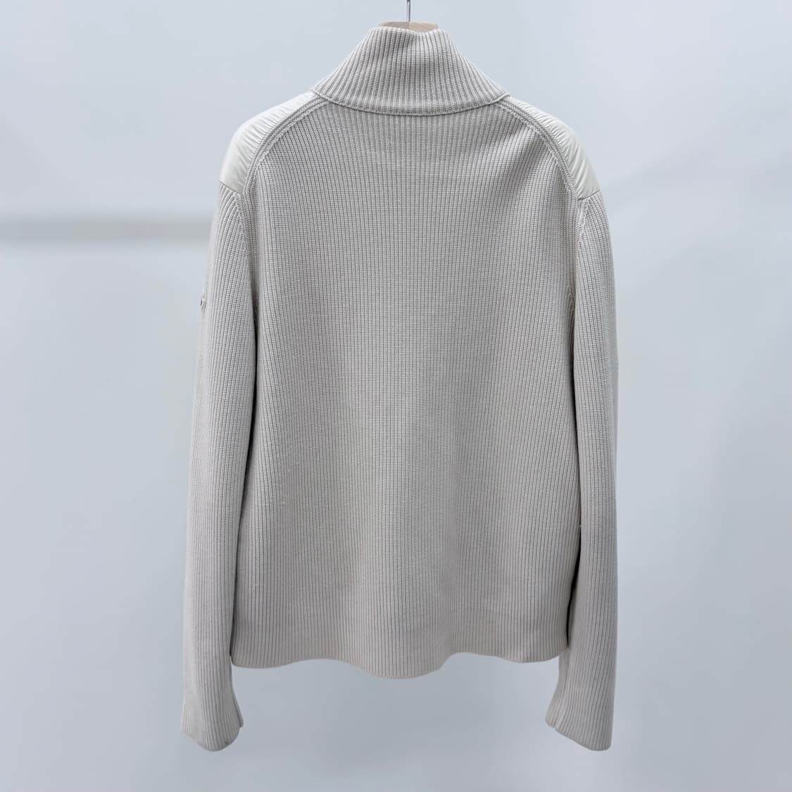 [A+급/2XL] 몽클레어 삼선 니트패딩 아이보리 상품이미지5