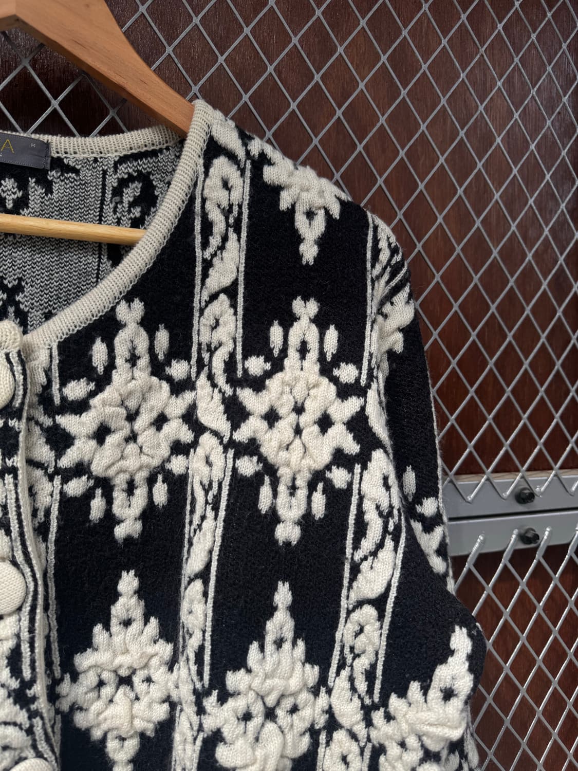 JPN 일본빈티지 RANA 블랙 플라워 자가드 패턴 울 가디건 니트 M 상품이미지2