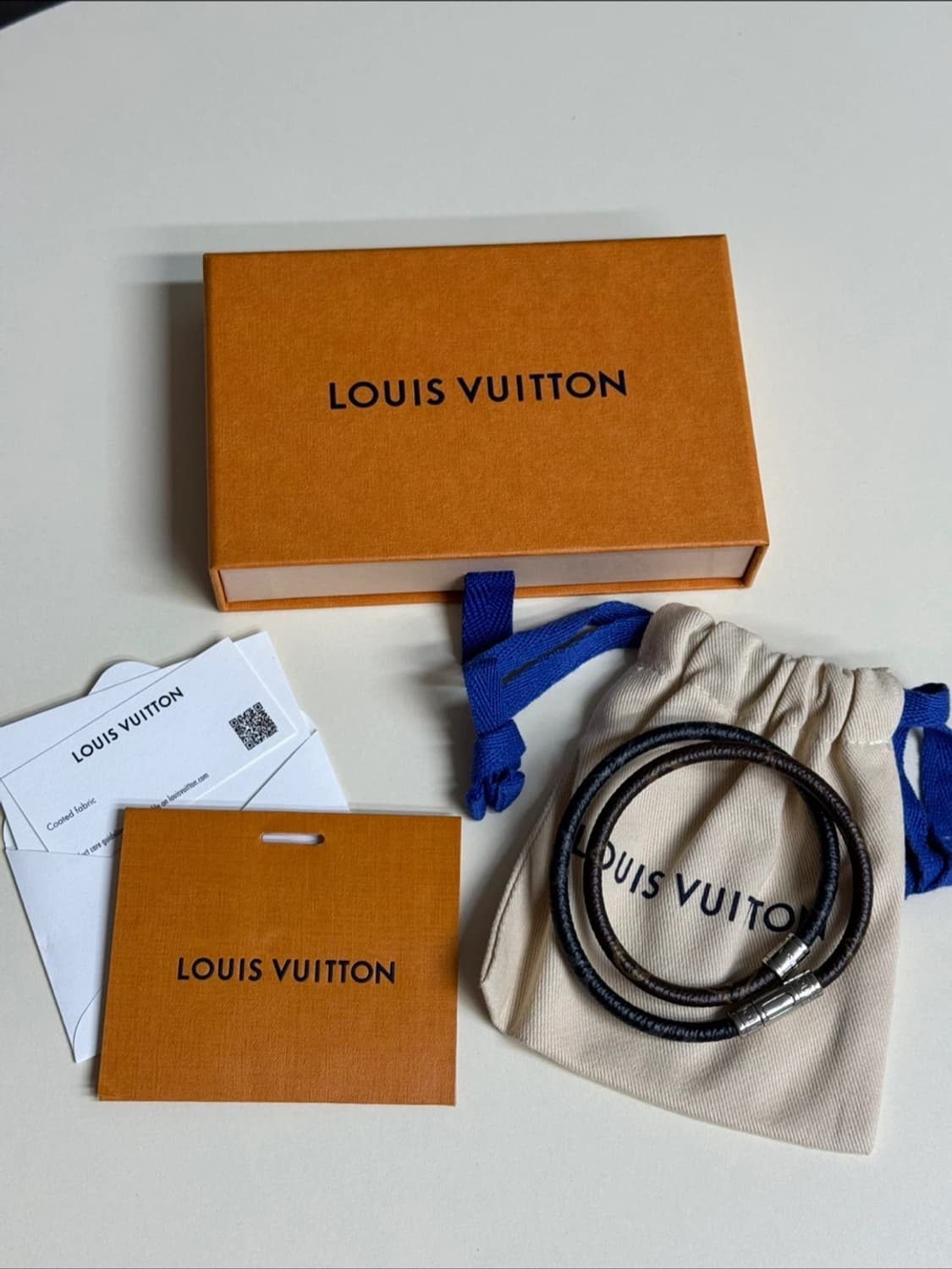 [새상품급/백화점판]루이비통 킵 잇 더블 레더 팔찌 상품이미지1