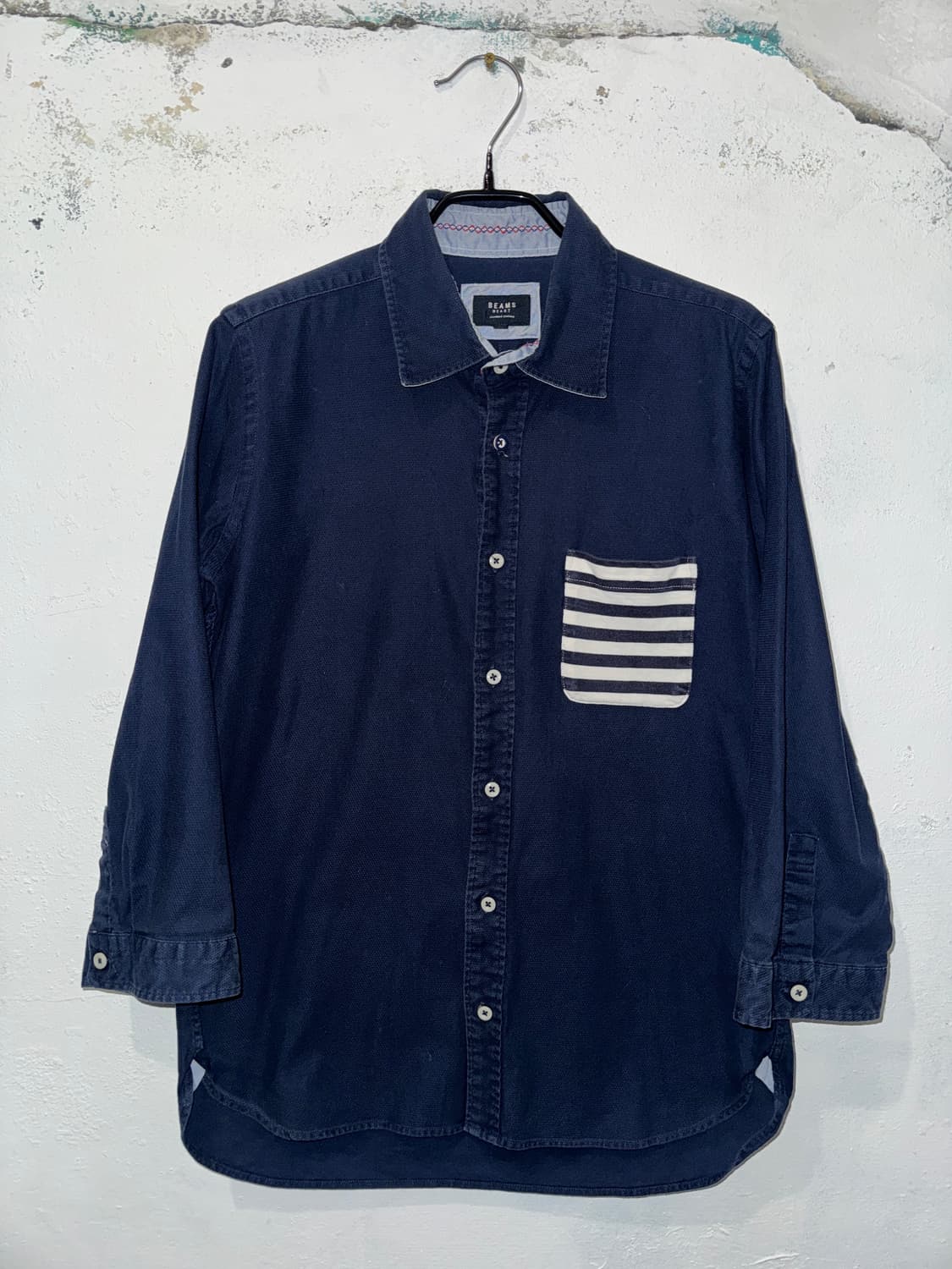 BEAMS 네이비 7부 셔츠 상품이미지1