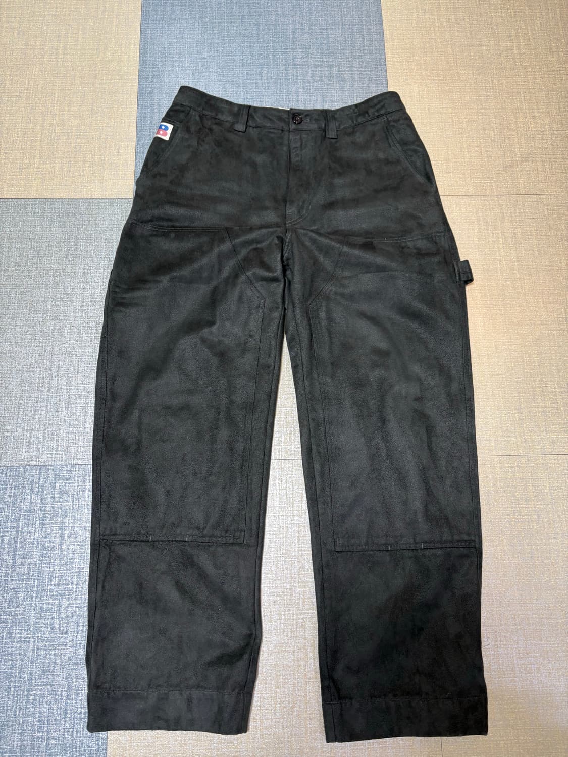 벌스데이수트 스웨이드 더블니 카펜터 차콜 상품이미지1