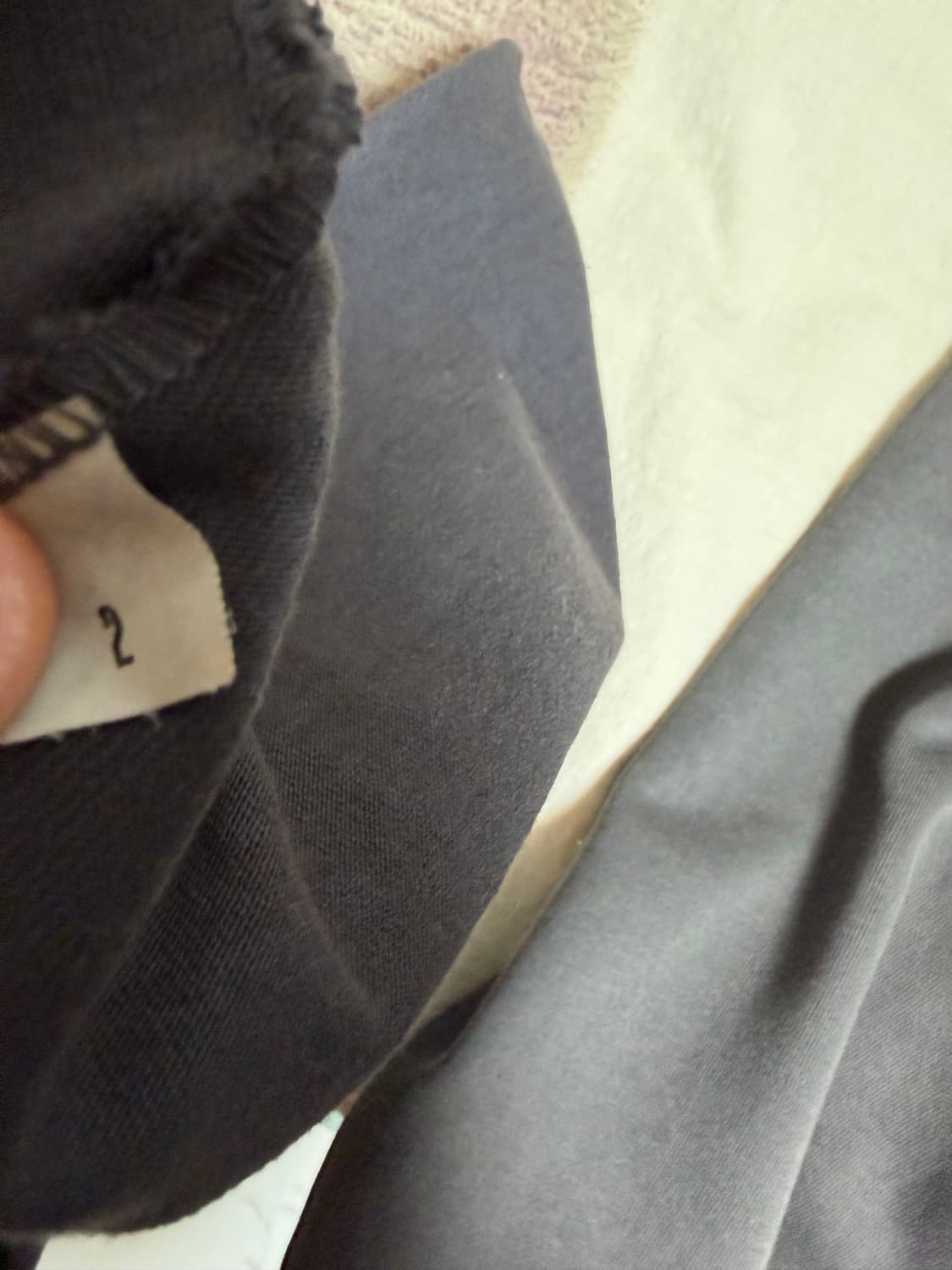 칸예 벌쳐스 티셔츠 상품이미지3