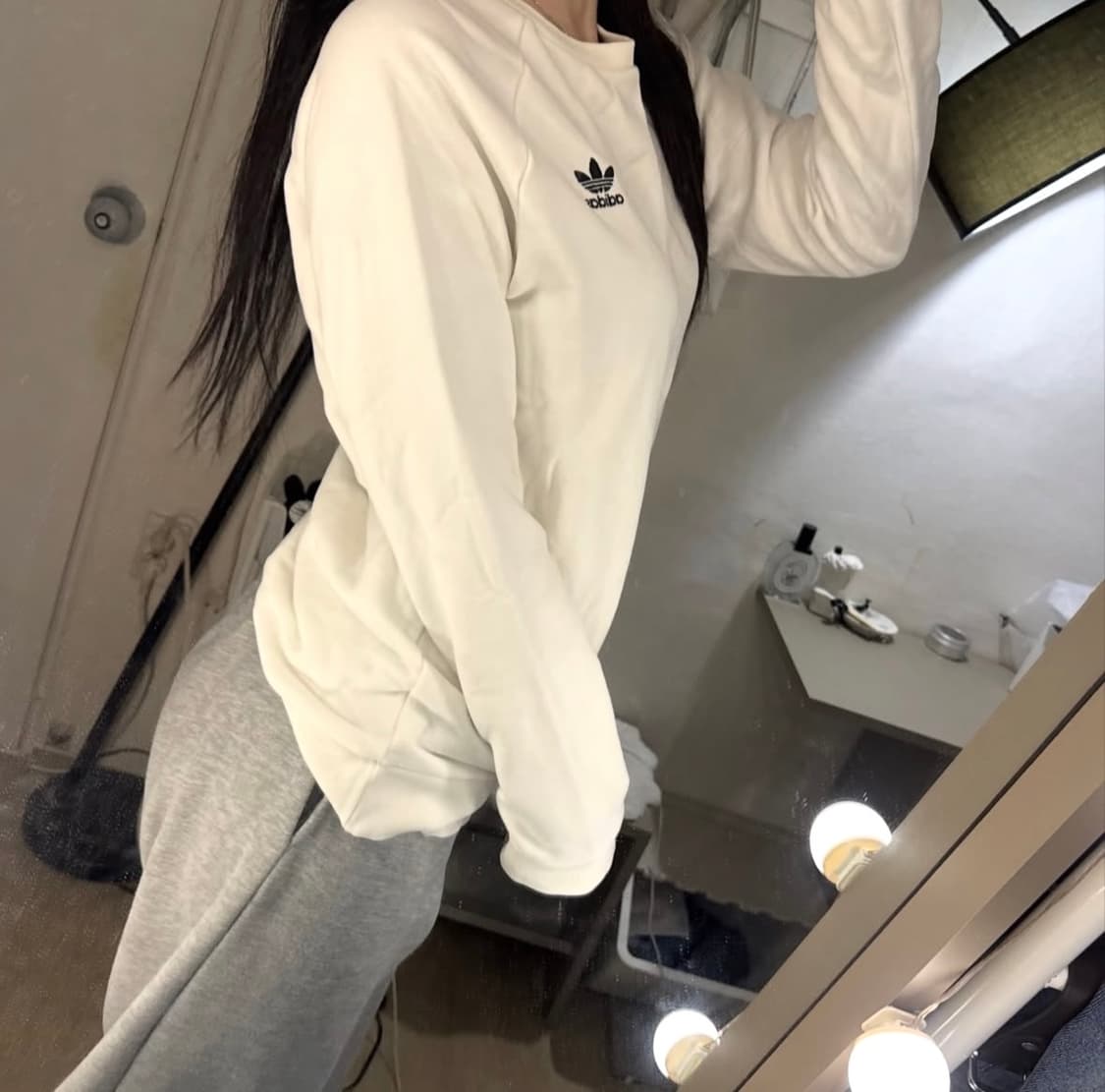 아디다스 불꽃 파이어버드 로고 맨투맨 🤍 상품이미지2