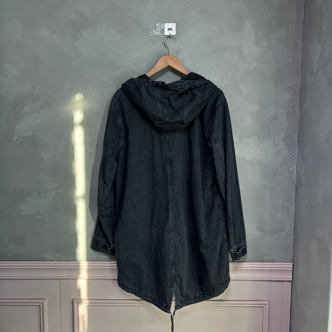 리바이스 빈티지 워싱 피쉬테일 데님 자켓 블랙 상품이미지5