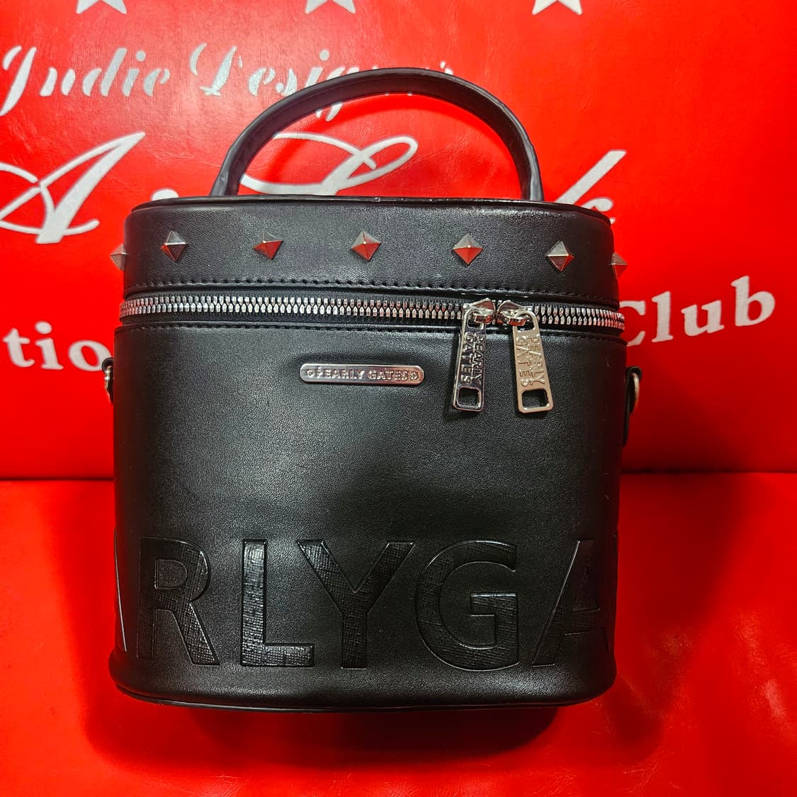 파리게이츠 가죽 스터드 보냉 크로스백 상품이미지2