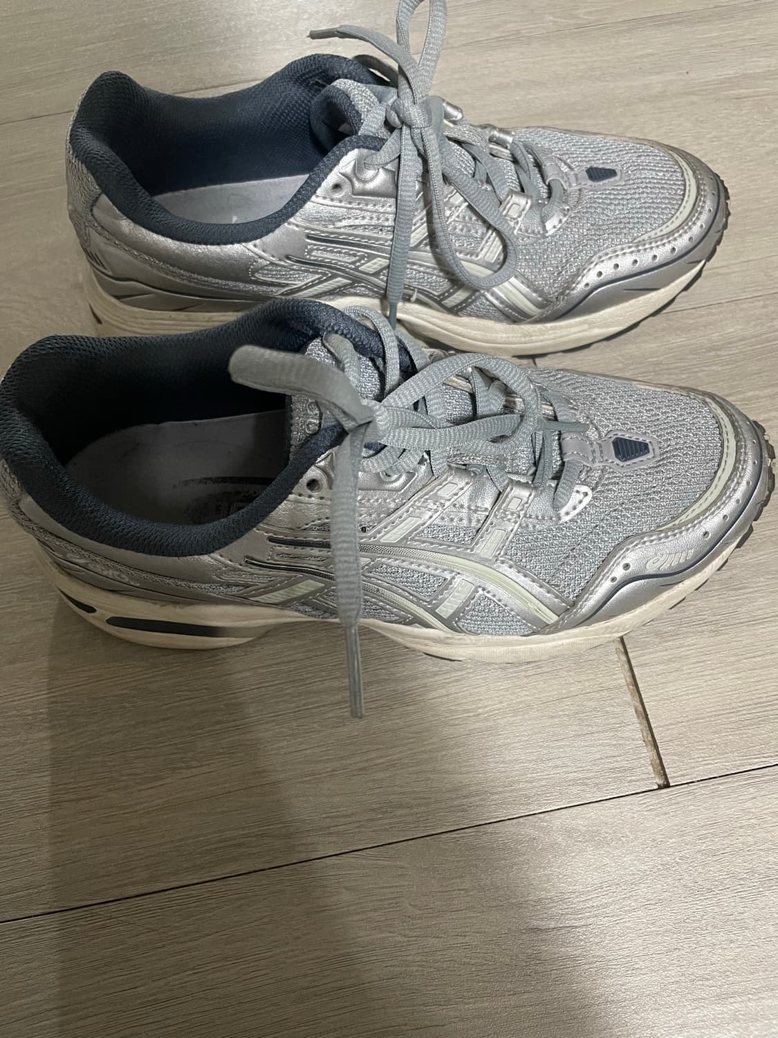 아식스 1090 피드몬트그레이 235 상품이미지3