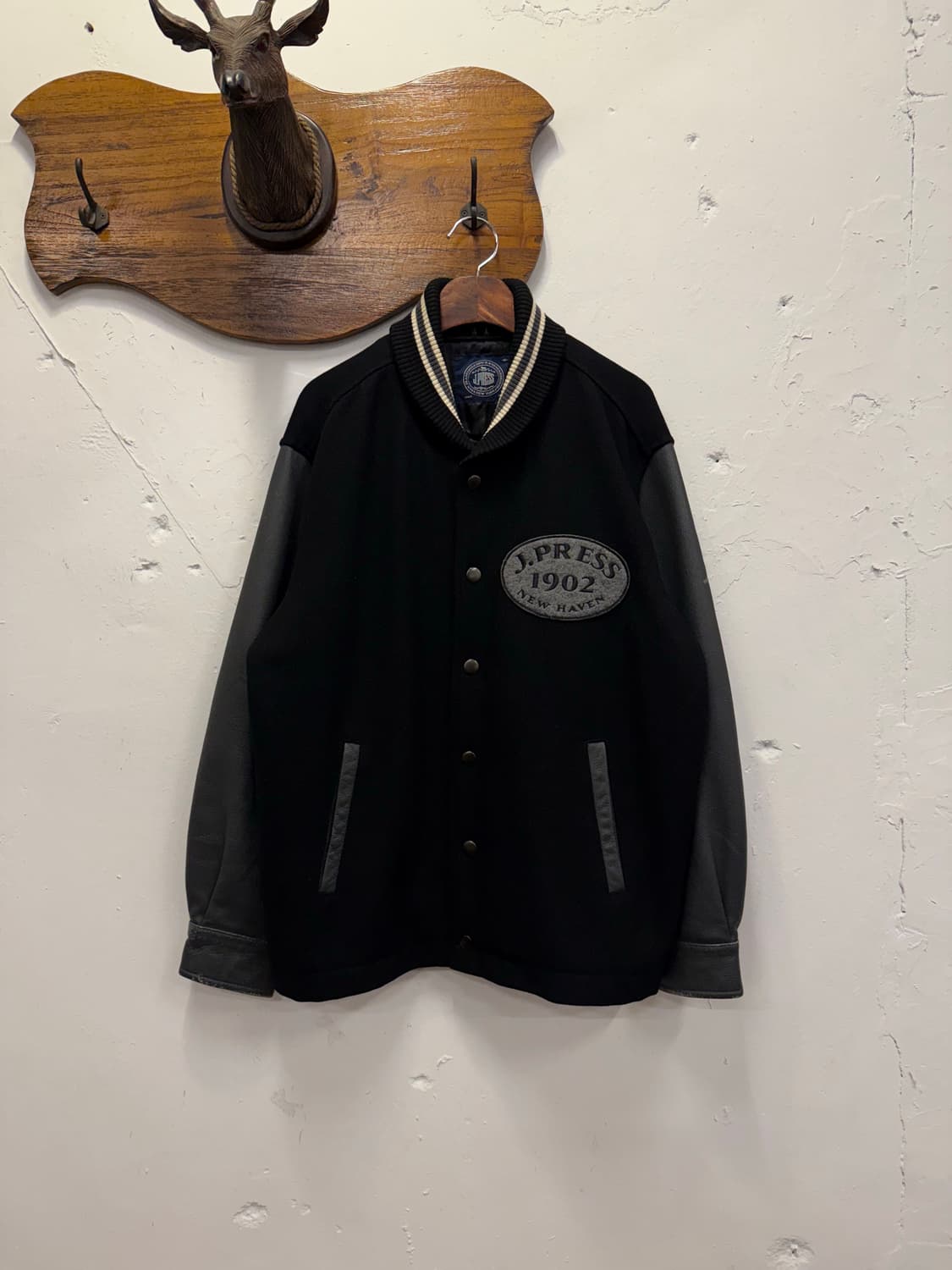 (M) J.PRESS 제이프레스 Leather Arm Varsity Ja 상품이미지3
